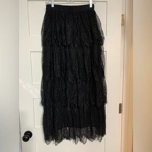 Black Lace Layered Dainty Jewell Skirt